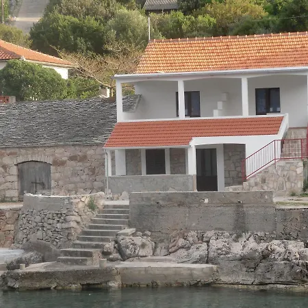 Apartment Amfora *