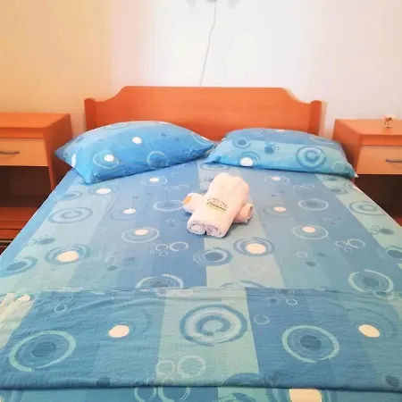 Amfora Apartment *